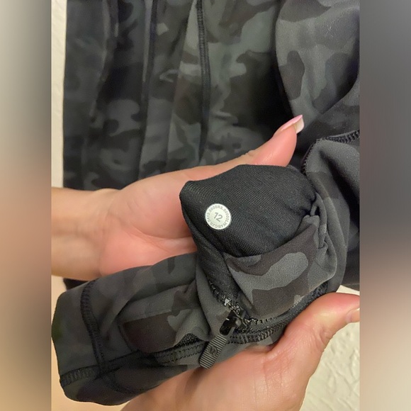 lululemon athletica hooded define jacket nulu - Picture 8 of 10